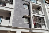 1220 Sq.Ft Flat with 3BHK For Sale in Banjara Layout