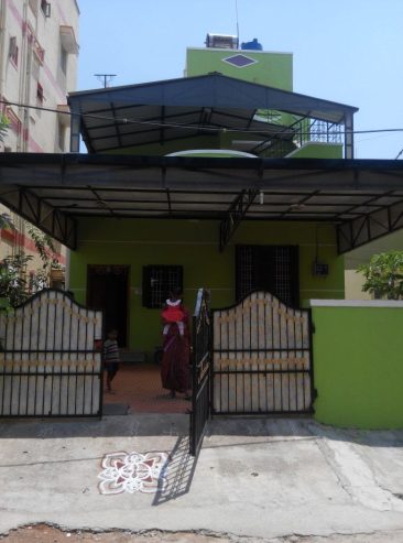 3BHK, duplex type, 1000sqft, fenced, semi furnished